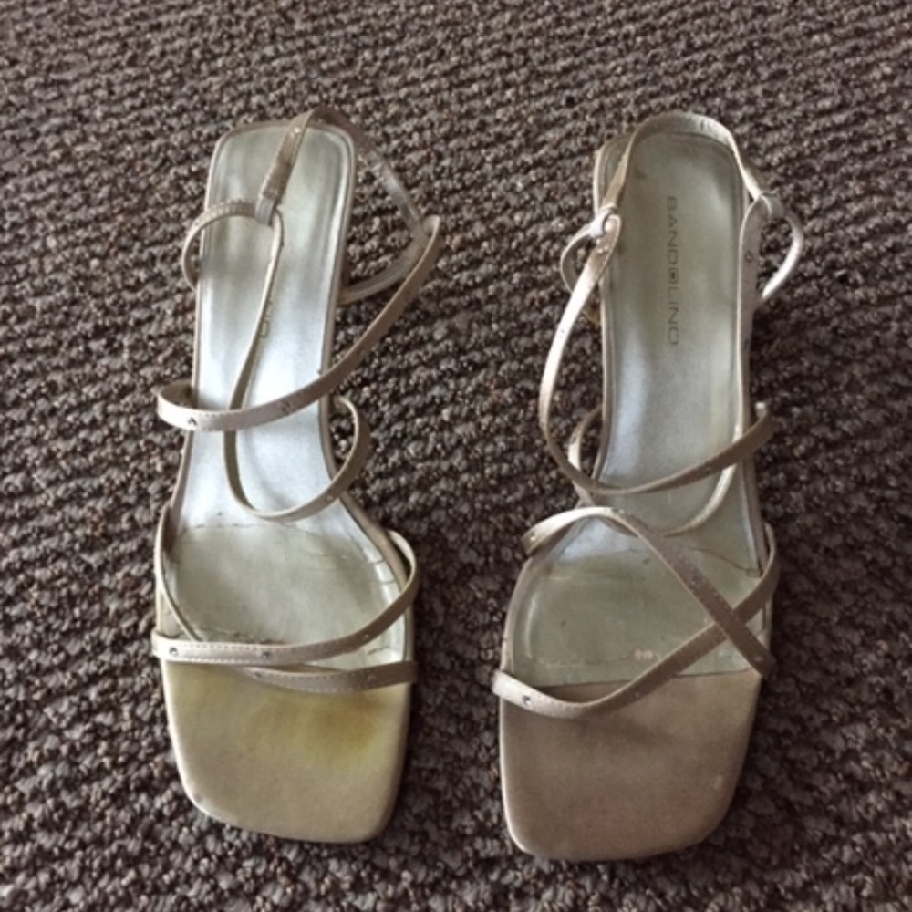 Beige Bandolino Evening Sandals 8.5 M